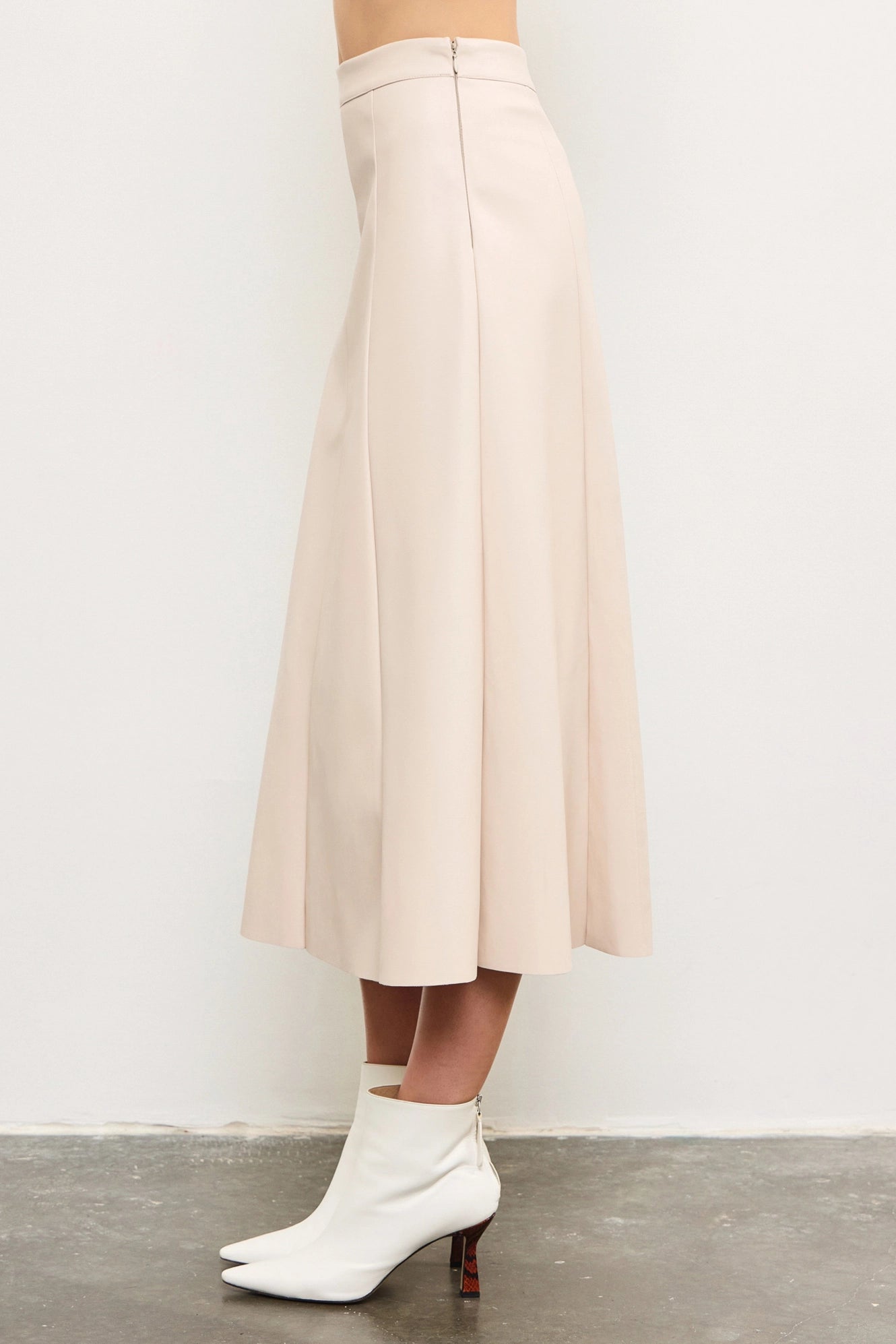 A-Line Leather Long Skirt - Cream