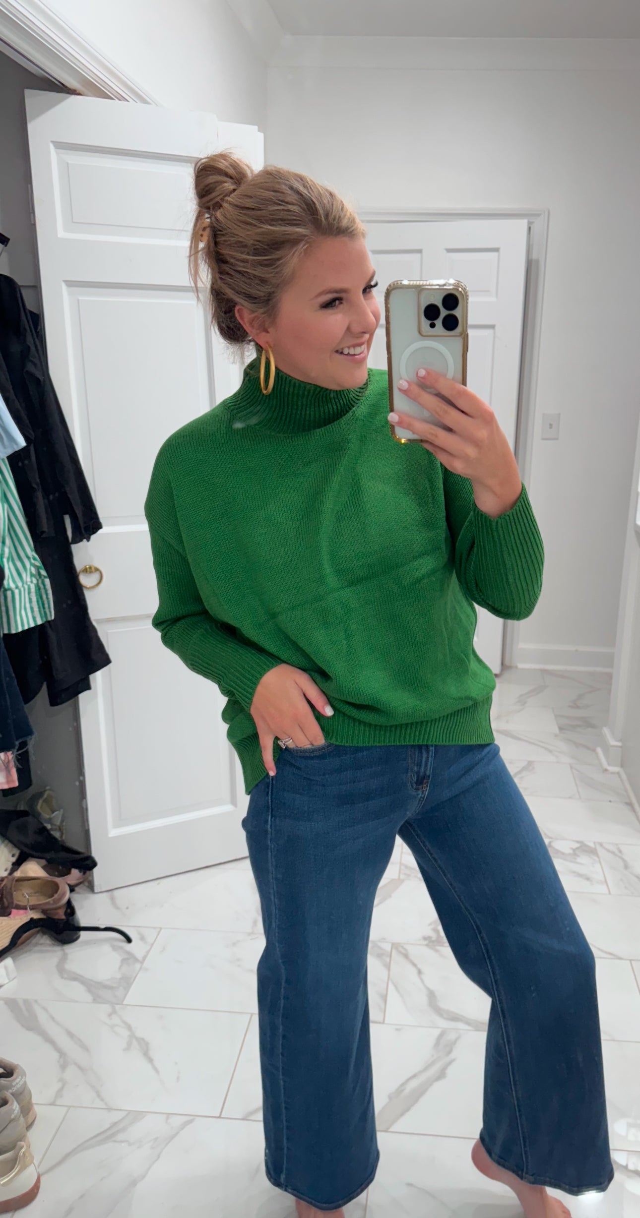 The Rosa Sweater - Green