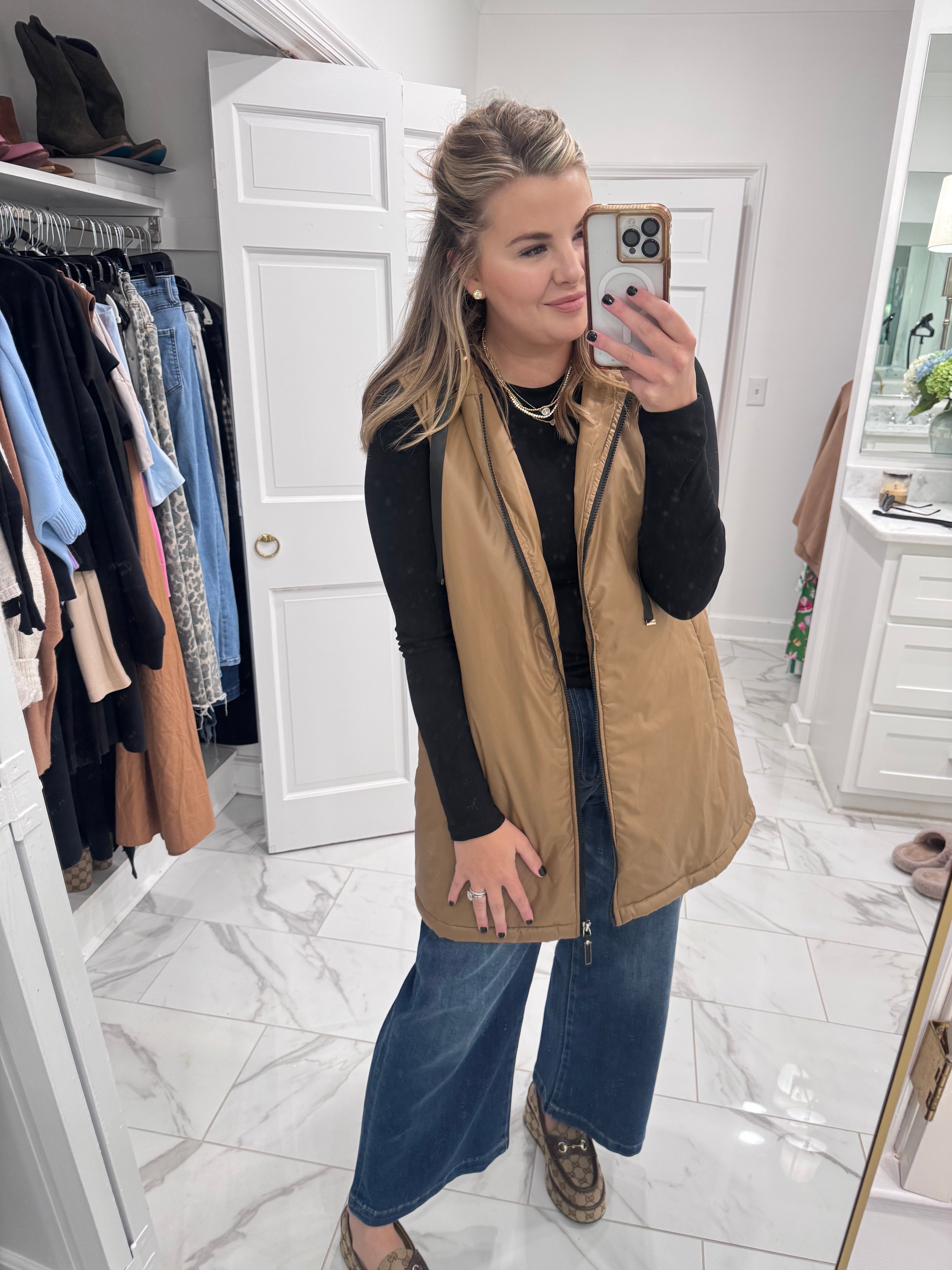 The Drop Off Vest - Taupe