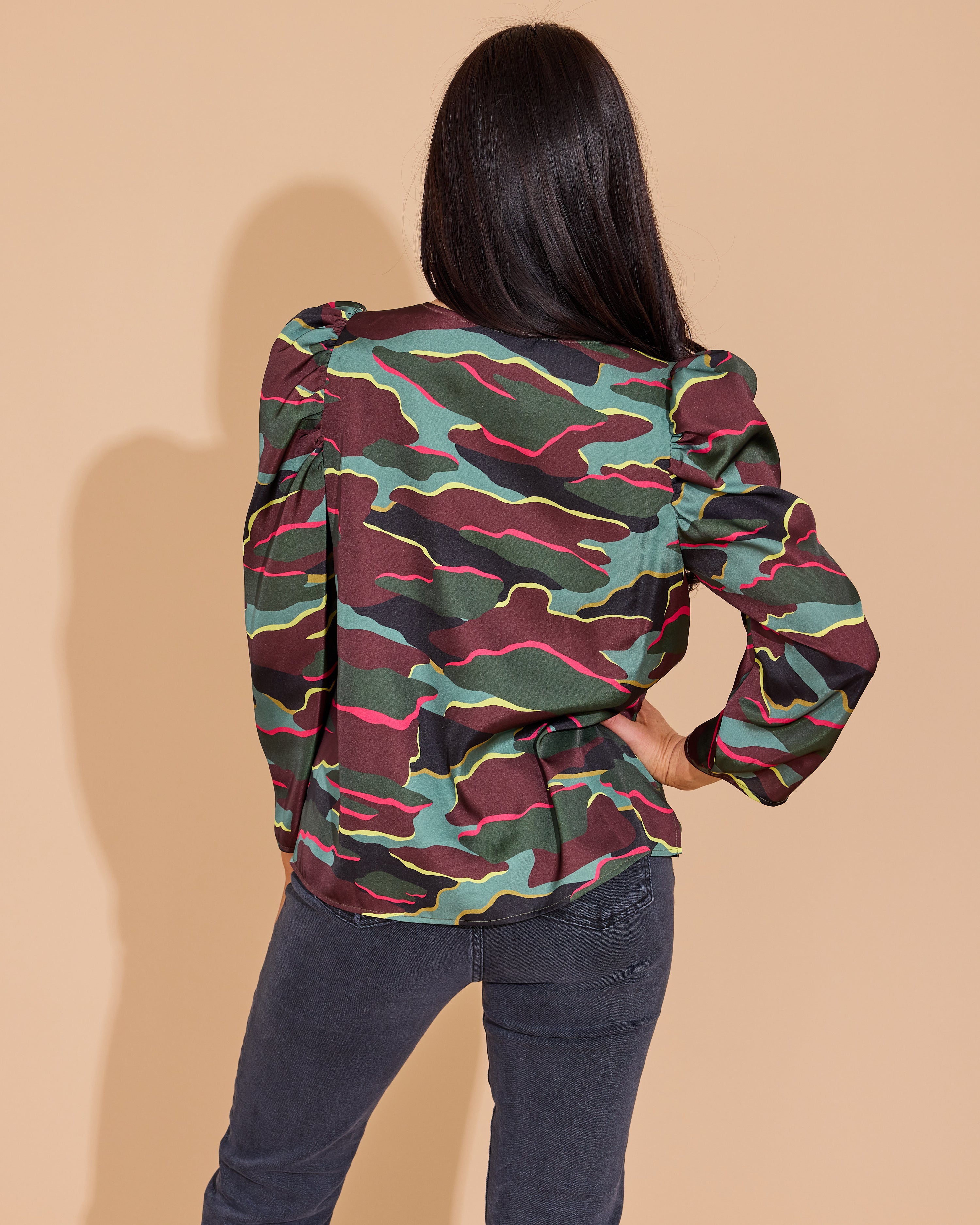 Finley Top - Neon Camo