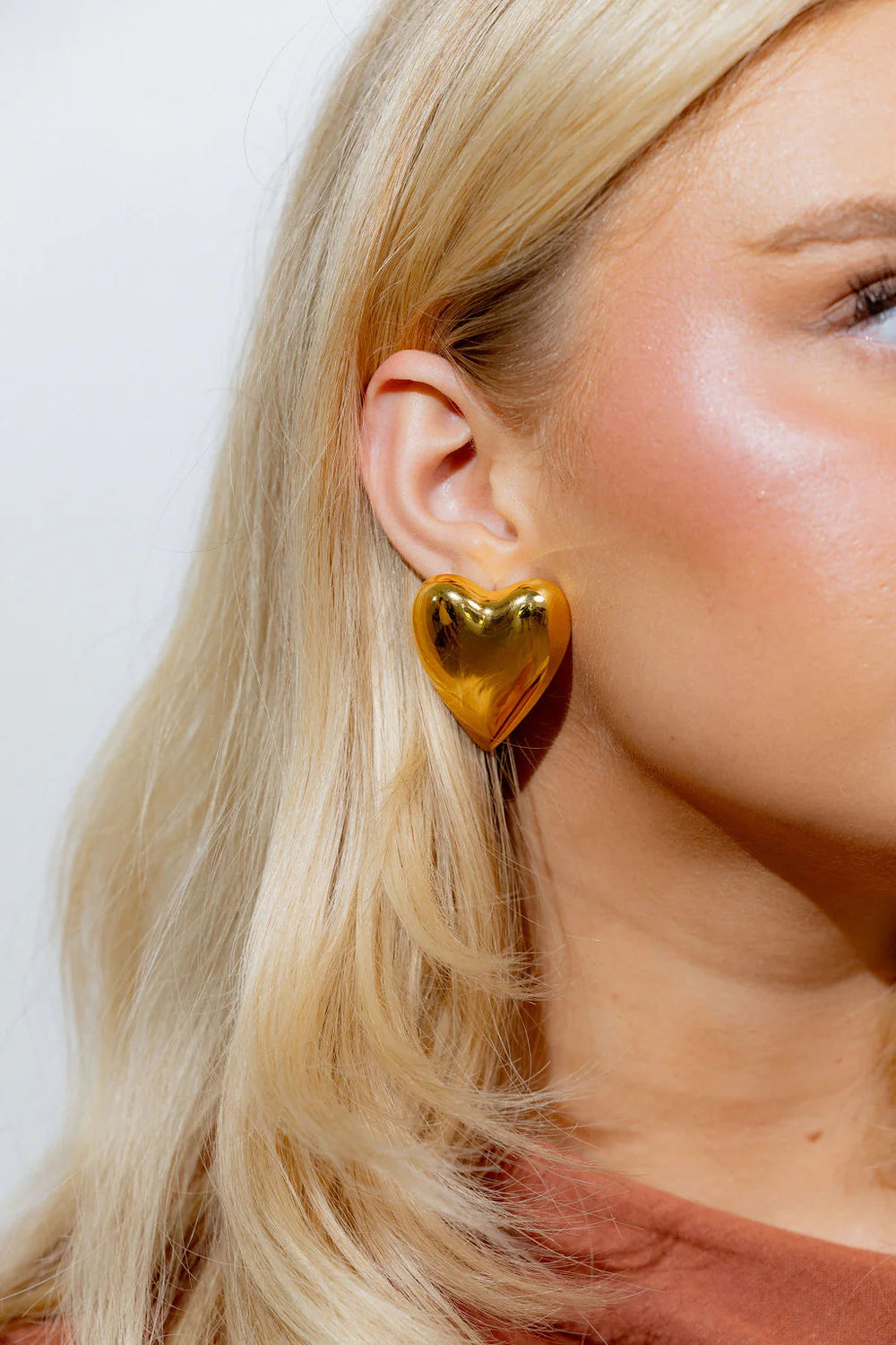 Shiny Gold Heart Earrings