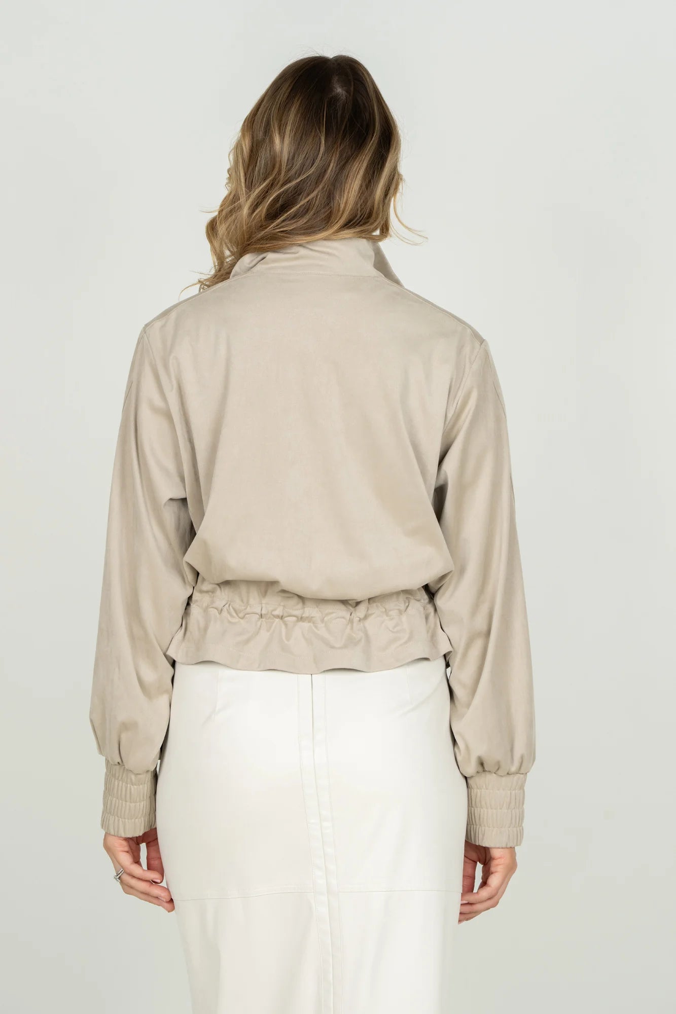 Bailey Bomber - Dove