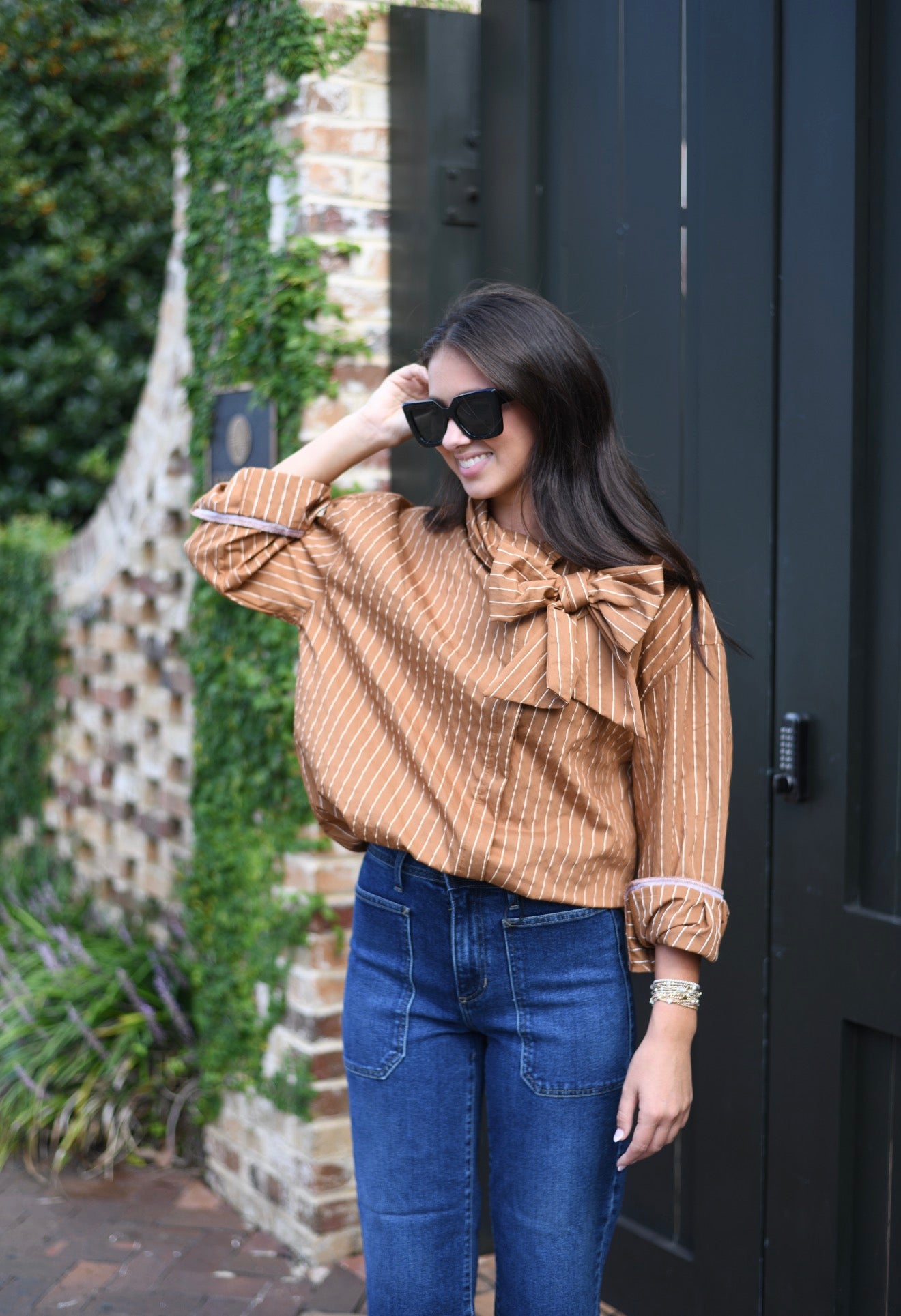 High Neck Stripe Shirt - Camel