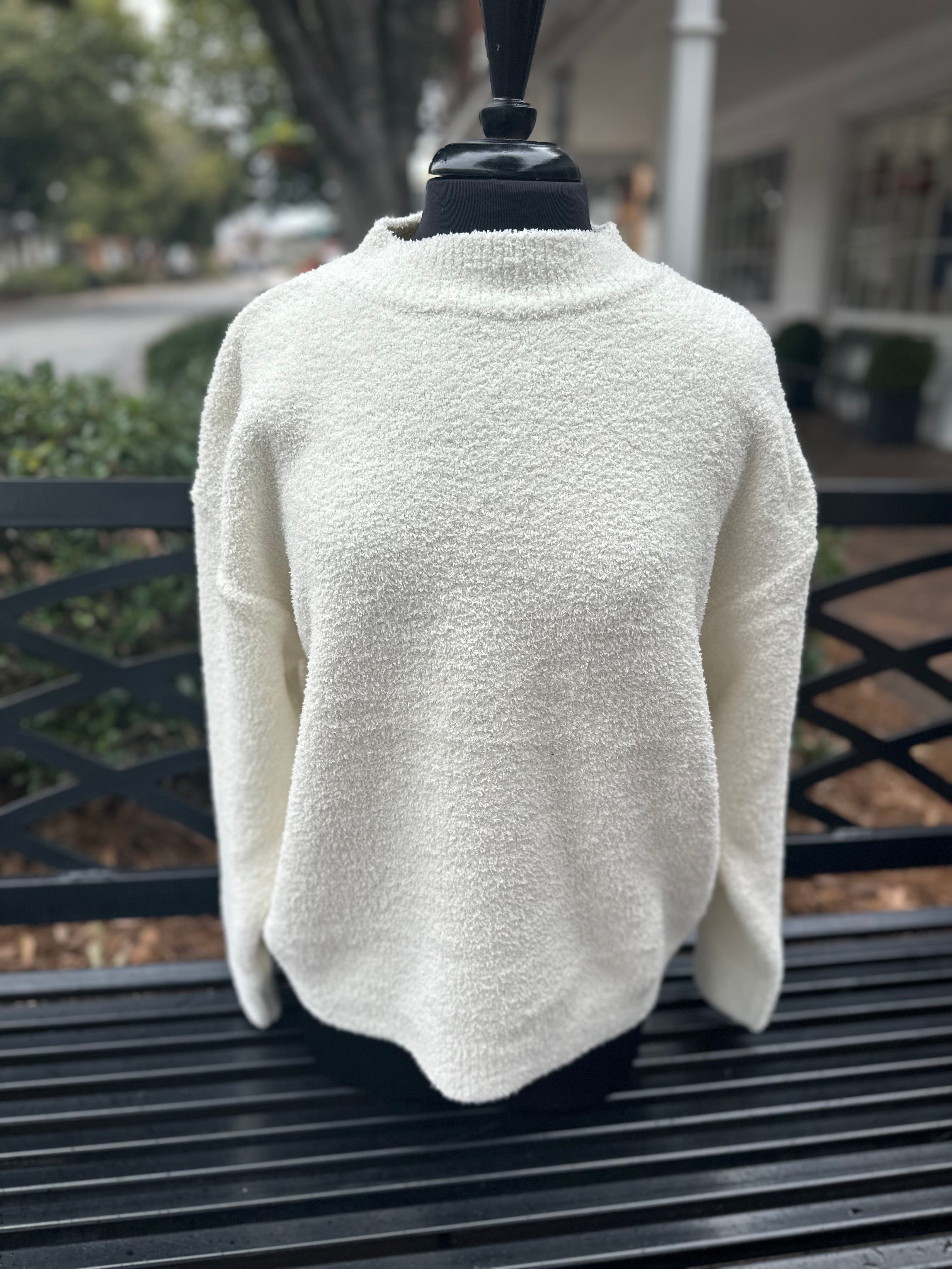 Solid Crew Neck Sweater - Ivory