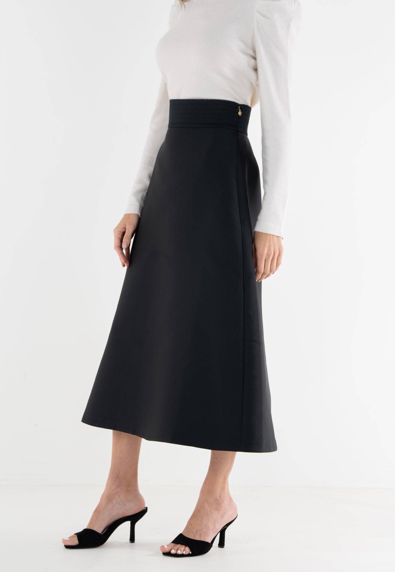 Sable Skirt - Black Tie