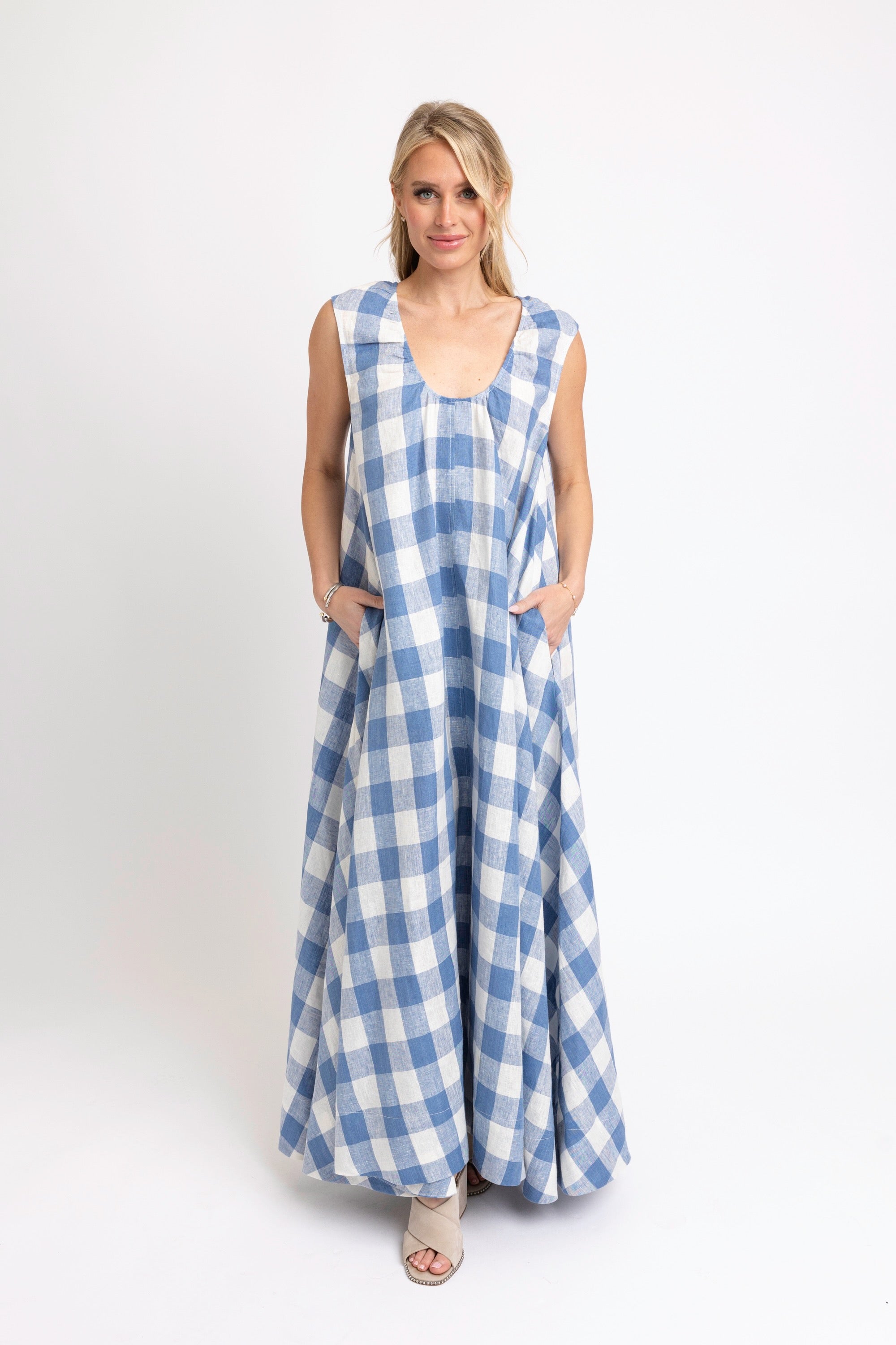 Buffalo Check Scoop Neck Maxi Dress