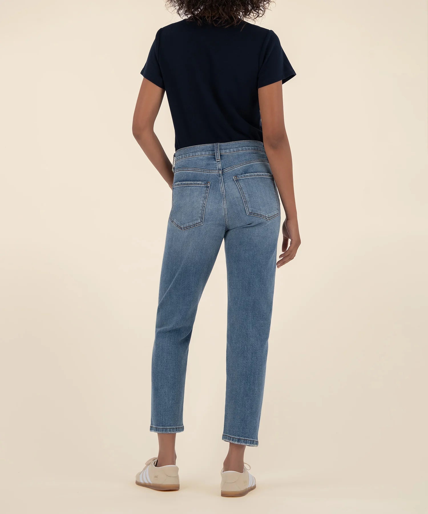 Kit High Rise Relaxed Straight Leg - Ahead Medium Wash