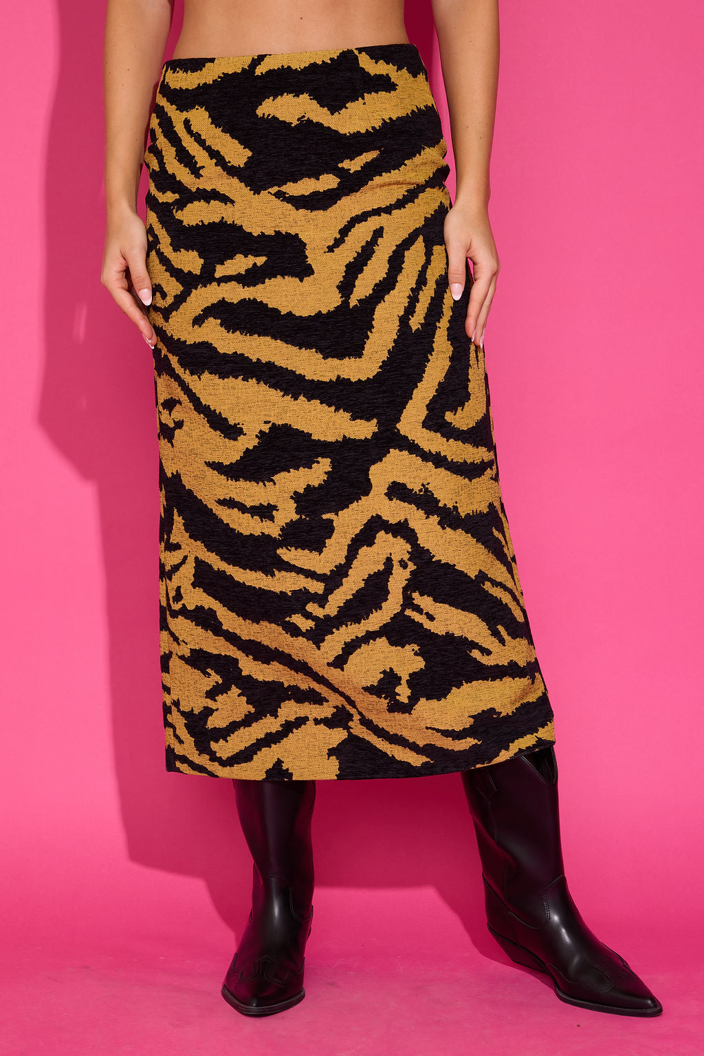 Hughes Skirt - Noir Cat