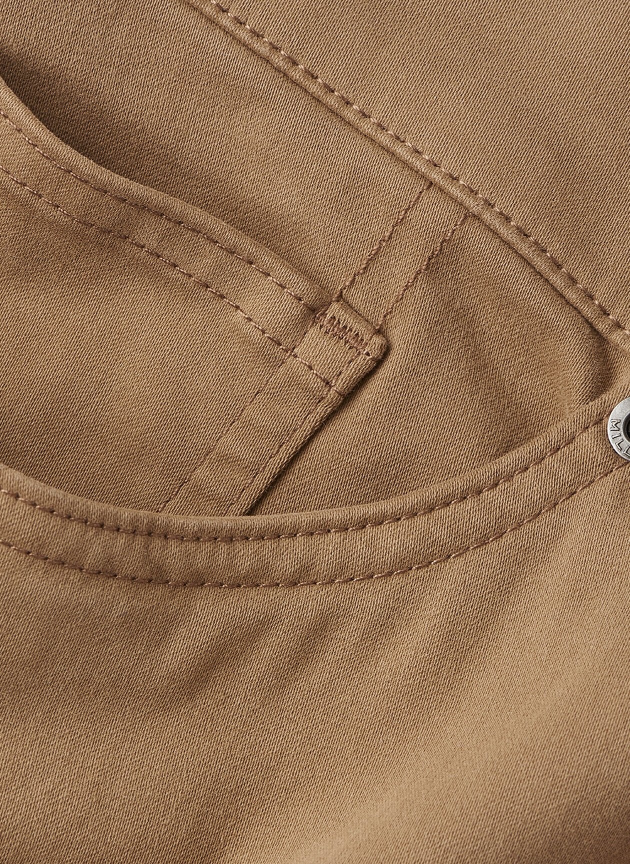 Signature Sateen Five-Pocket Pant by Peter Millar - Rye