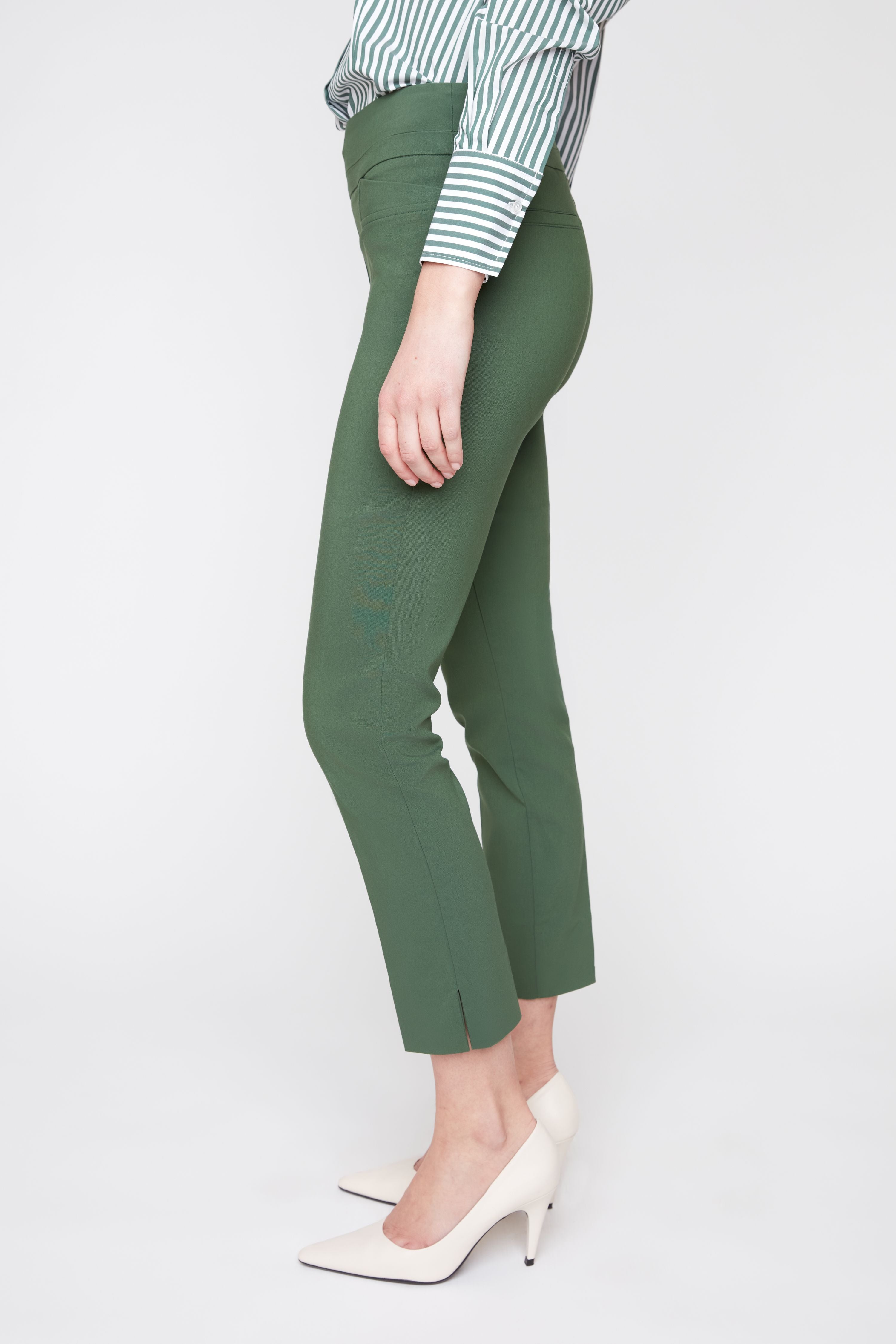 The Classic Woven Pant - Olive