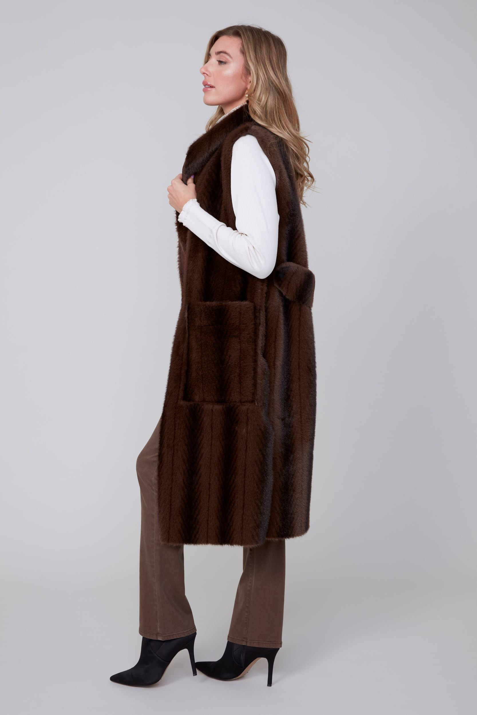 Long Fur Vest - Chocolate