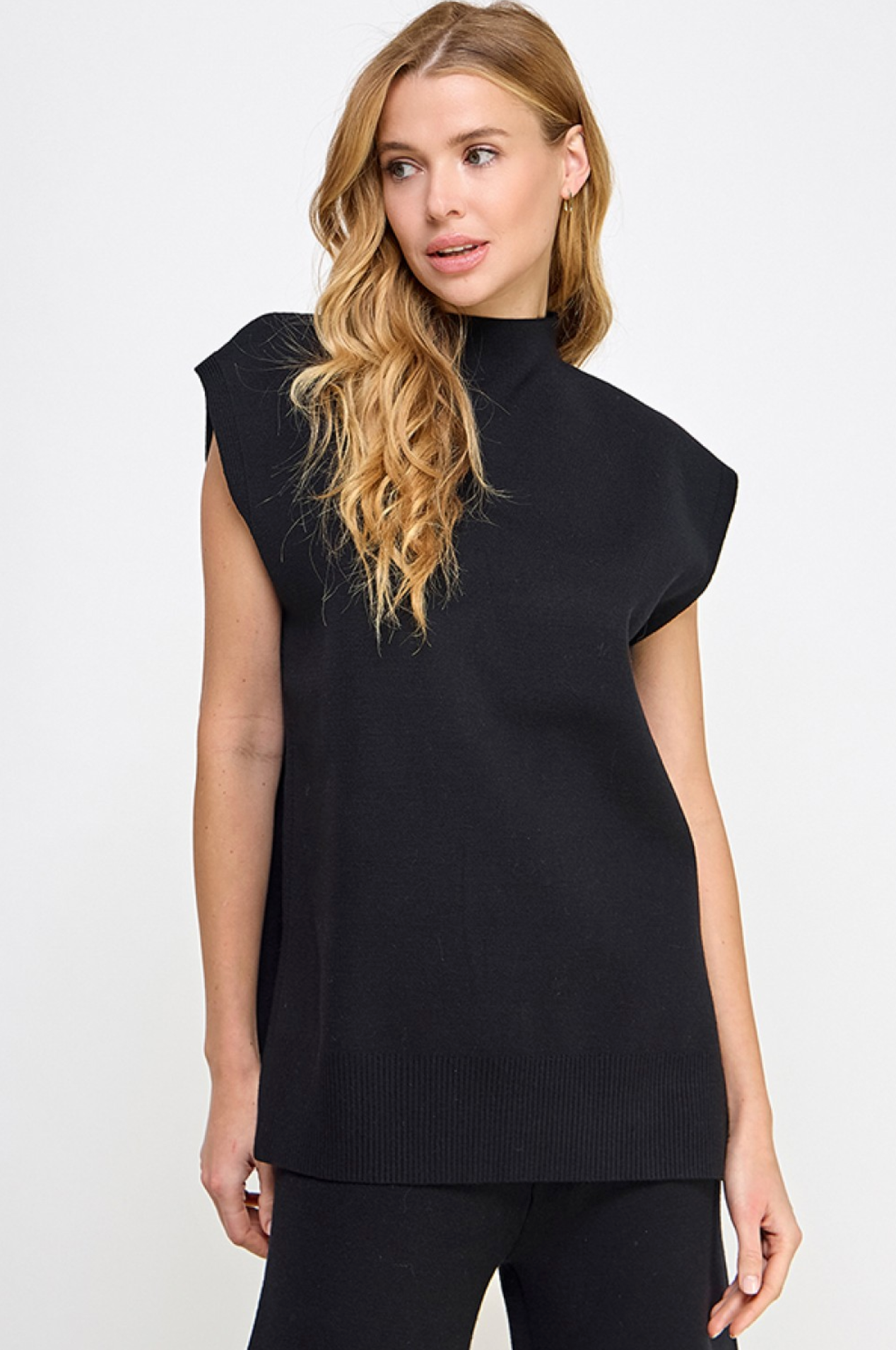 Solid Mock Neck Sweater Top - Black