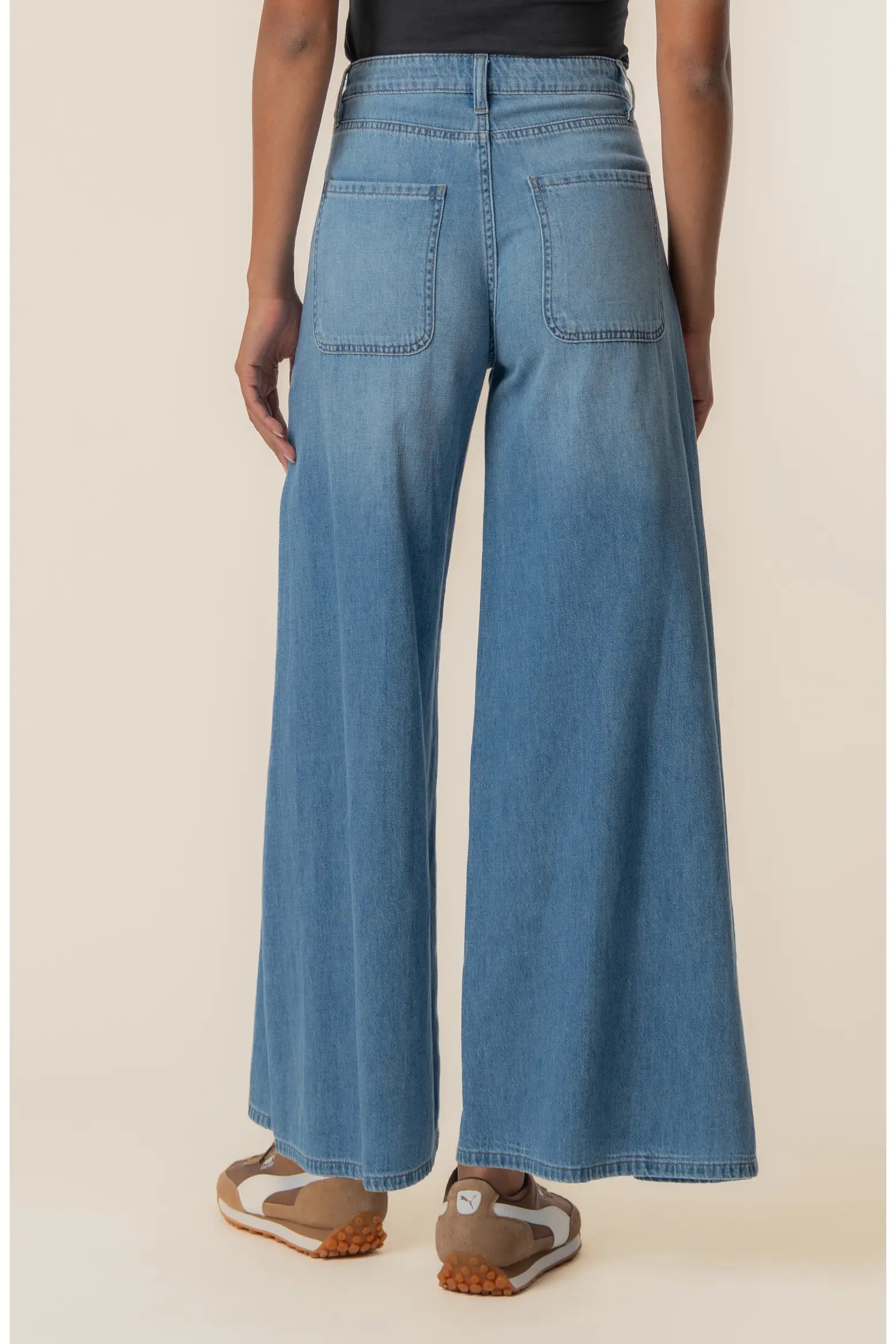 Blake High Rise Super Wide Leg - Simulated Wash